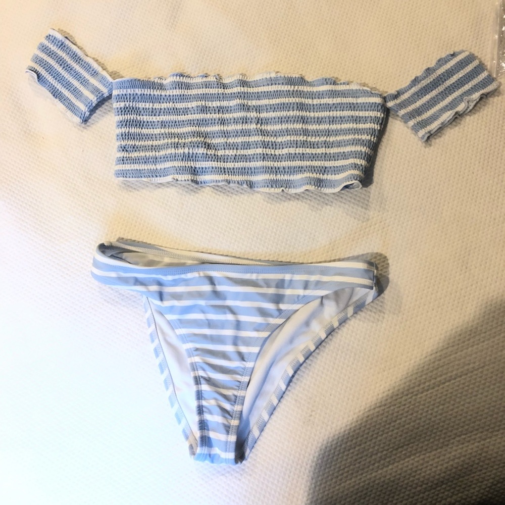 L.A Hearts bikini set (M top) (S bottoms)